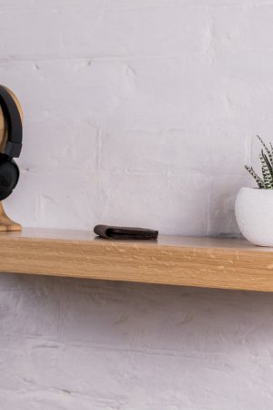 Робота Дерев'яна полиця прихованого монтажу з дуба з рівним краєм