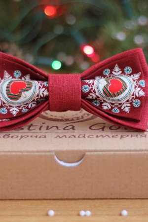 Работа Бабочка новогодняя "Сердце в снежинке"