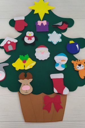 Работа Ёлочка из фетра