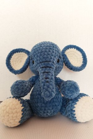 Работа Милый слоник