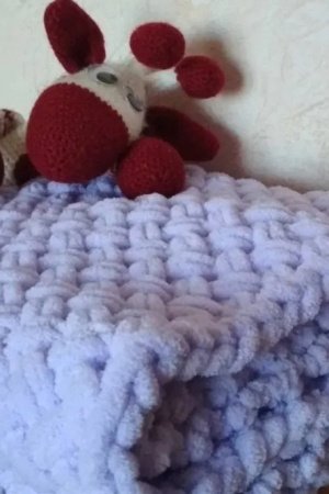 Работа Плед из плюшевой пряжи