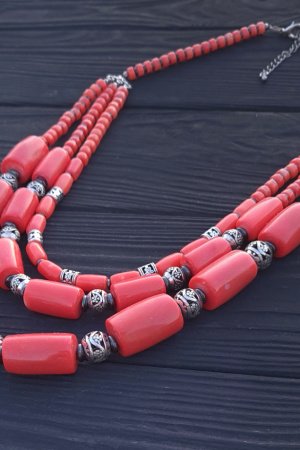 Работа Ожерелье из натуральных кораллов цвета лосось под старинное