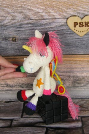 Работа Единорог вязаная крючком мягкая игрушка с крыльями бабочки 4