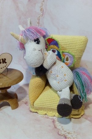 Работа Единорог вязаная крючком мягкая игрушка с крыльями бабочки 8