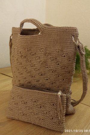 Робота В'язана жіноча сумка з косметичкою  