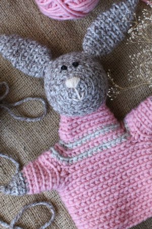 Робота Іграшка на руку зайчик