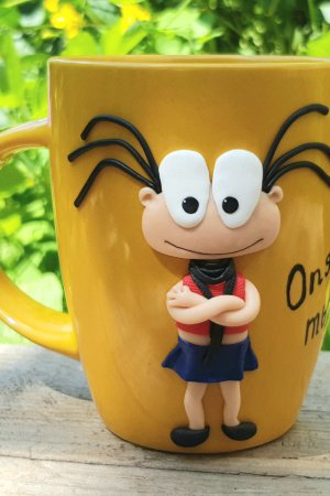 Робота Чашка з декором ручної роботи Масяня подарунок подрузі