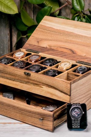 Робота Органайзер для 10-ти годинників з шухлядою та дерев'яною кришкою