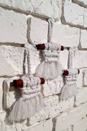 Работа Новогодний декор змейка