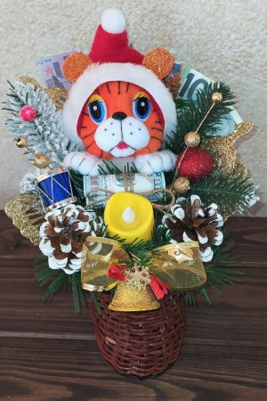 Работа НОВОГОДНЯЯ КОМПОЗИЦИЯ ТИГР СО СВЕЧЬЮ. СИМВОЛ 2022 ГОДА. (06)