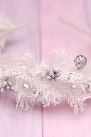 Робота Новорічний обруч обідок біло-сріблястий