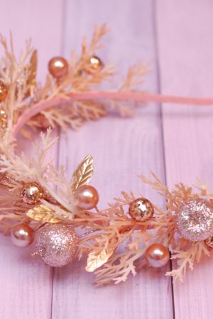 Робота Новорічний обруч обідок у кольорі рожеве золото.