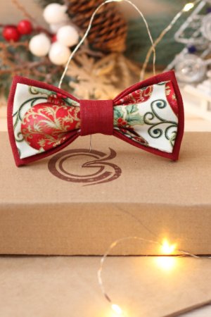 Робота Метелик новорічний "Куля червона з золотом"