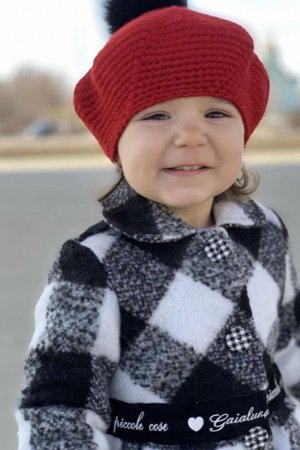 Робота Берет для дівчинки