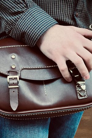 Робота Сумка кожаная, шкіряна сумка