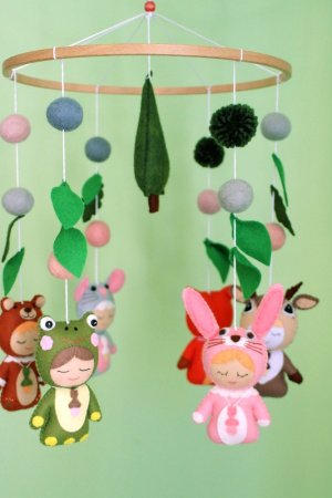 Робота мобіль у ліжко - Лісові звірята 2