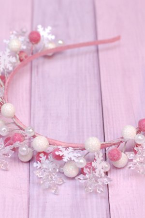 Робота Обруч обідок біло-рожевий сніжники