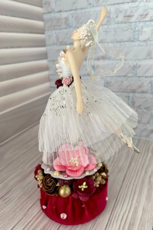 Работа Эксклюзивная новогодняя игрушка Балерина 