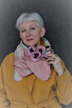 Работа Шарф Розовые маки