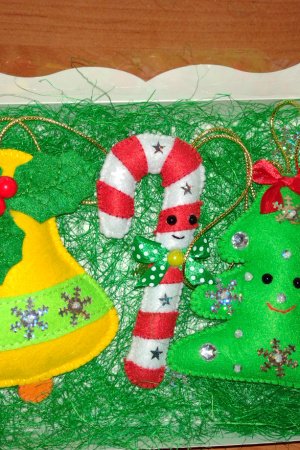 Робота Новорічні іграшки