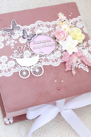 Работа Мамины сокровища для девочки , подарок новорожденной 