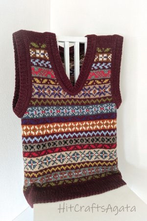 Работа Унисекс безрукавка с орнаментом.