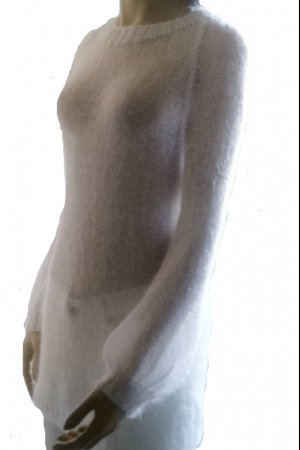 Работа  Свитер оверсайз из пушистого мохера.