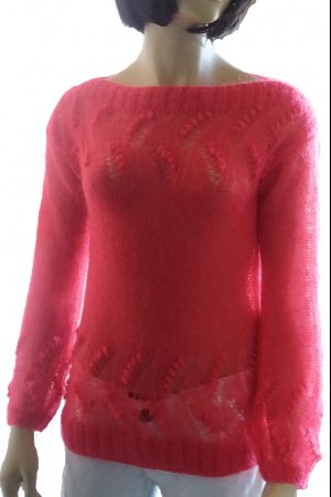 Робота Червоний светр із кідмохера. Тонкий пухнастий светр.