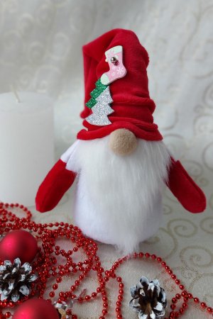 Работа Гном с елочками