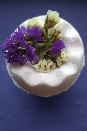 Робота Декорована бомба