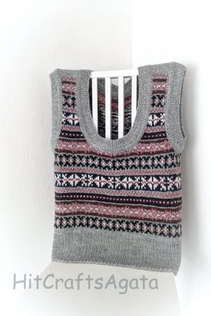 Работа Женская безрукавка в ретро-стиле