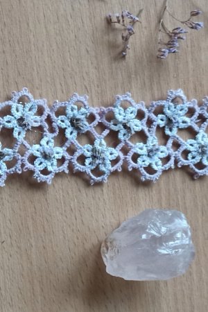 Робота Закладка для книги з сухоцвітами