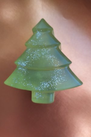 Робота Мило, форма ялинка