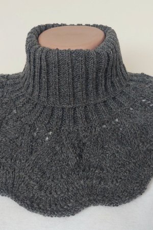 Робота Манішка «Олена» графіт