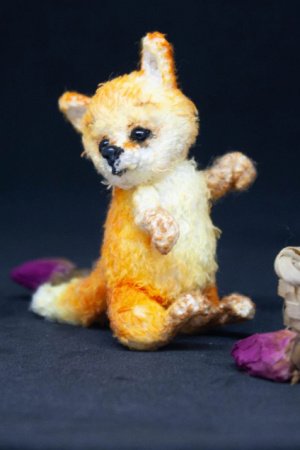 Работа Лисичка – миниатюра, 6 см