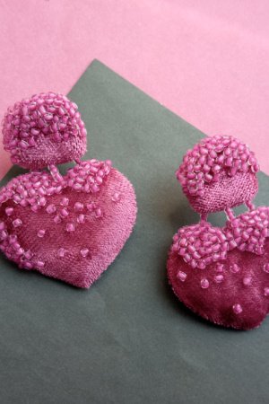 Робота Сережки з тканини і бісеру серця Сердце Сердечко