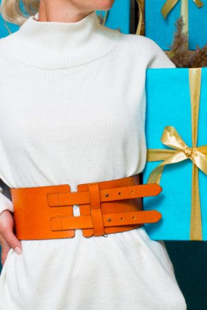 Робота Яскравий ремінь на талію