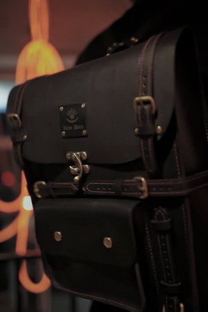 Работа Кожаный рюкзак   Ibag 1