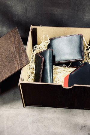 Работа Мужской кошелек, бифолд