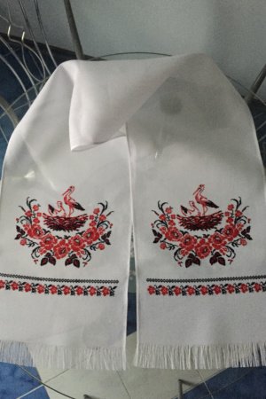 Робота Вишитий рушник ручної роботи 210х35 см.