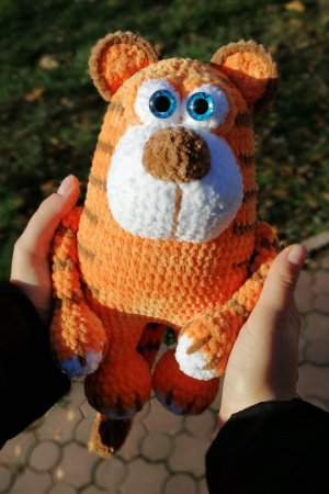 Работа Плюшевый тигр, вязаный тигр, тигр символ 2022 года