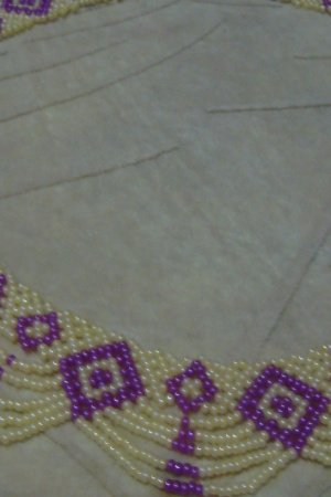 Робота Ніжне кольє з бісеру