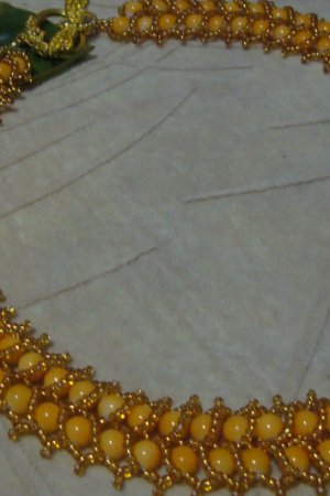 Робота Сонячне кольє з бісеру та бусинок