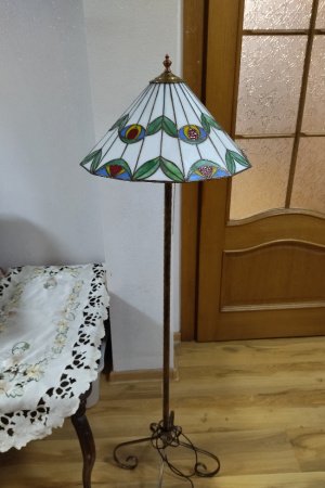 Работа Наполная лампа.