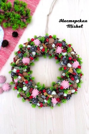 Работа Рождественский венок.