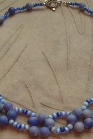 Работа Колье с бусинками кошачьего глаза