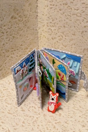 Робота Розвиваюча книжка про пори року