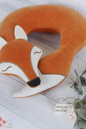 Робота Помаранчева лисичка в машині