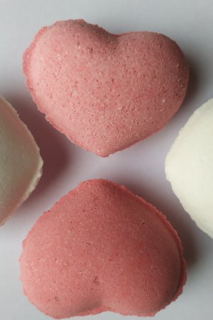 Работа Набор бомбочек сердечка