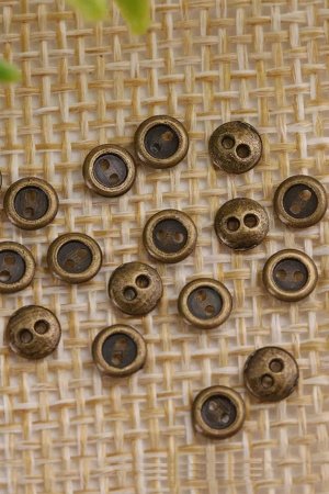 Работа Пуговицы металл мини бронза 4мм